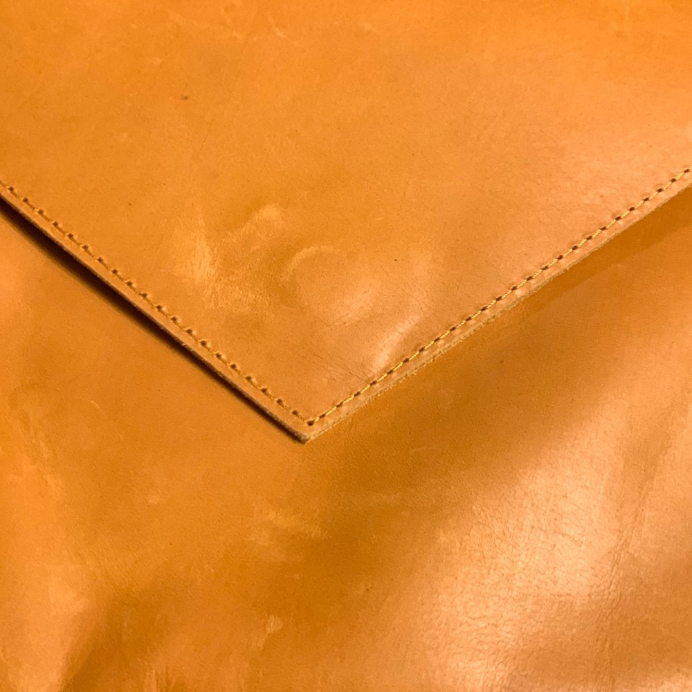 ABLE ENVELOPE CLUTCH UNTREATED NATURAL LEATHER